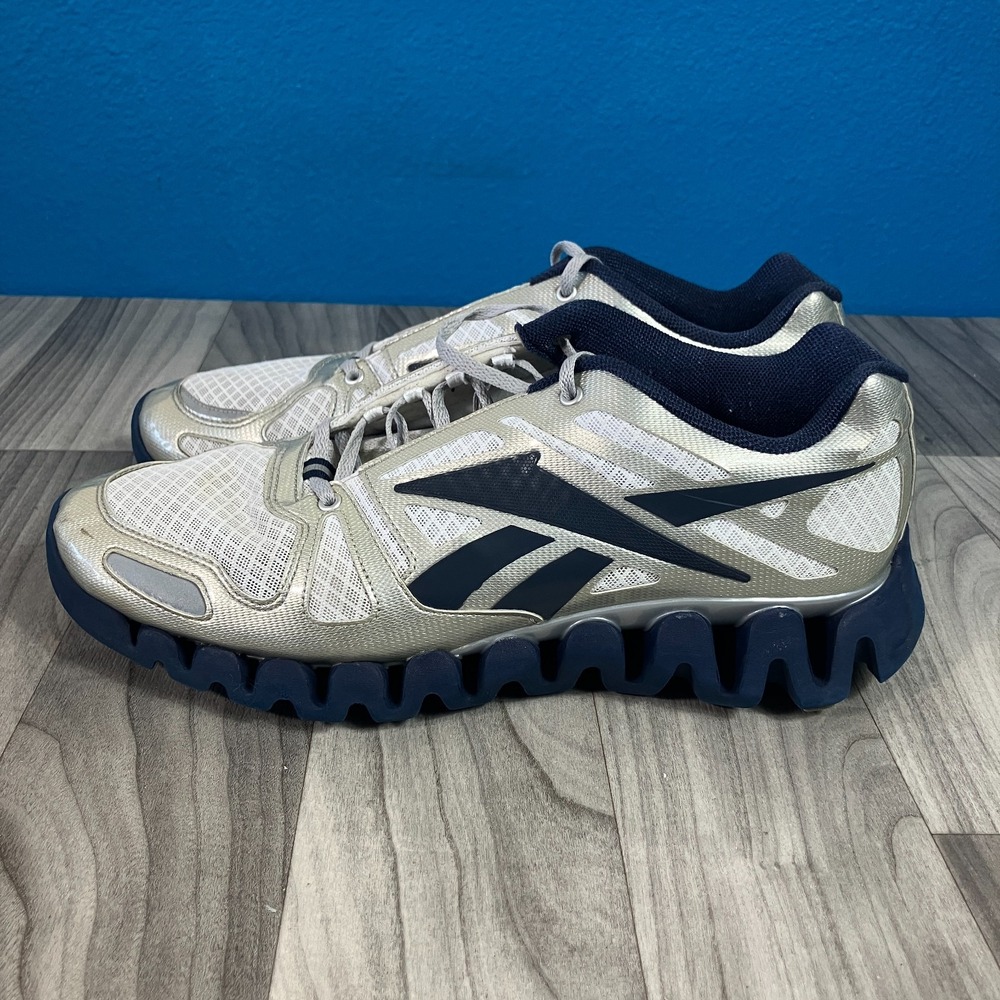 Mens Reebok Zigtech Silver Navy Blue Running Shoes Size 12